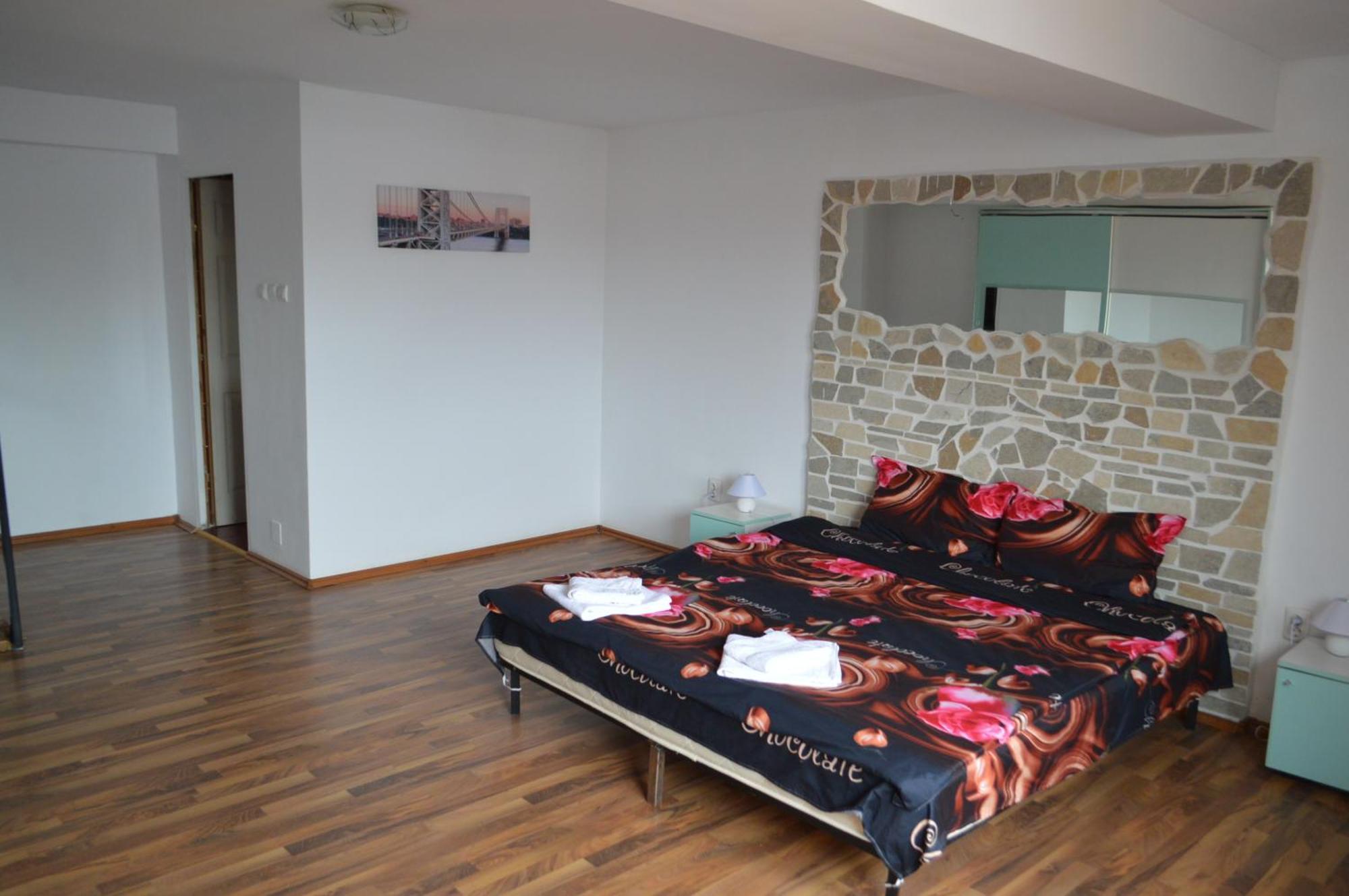Csikos Apartment Cluj-Napoca Extérieur photo
