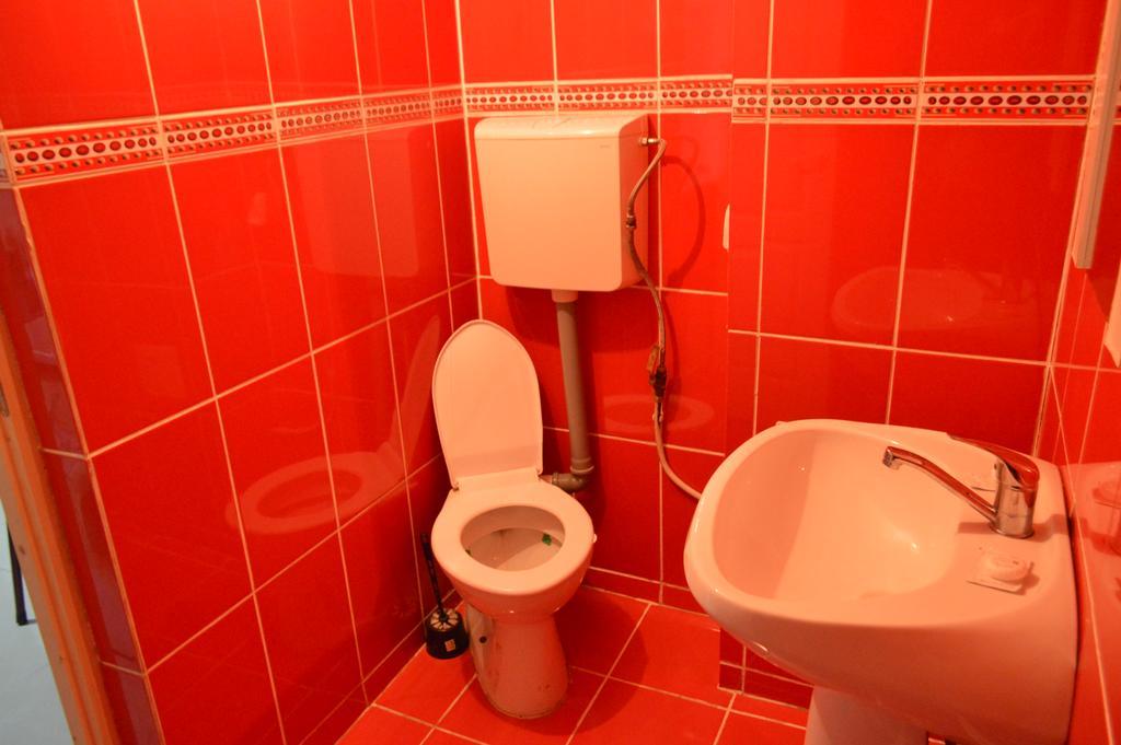 Csikos Apartment Cluj-Napoca Extérieur photo