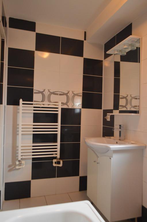 Csikos Apartment Cluj-Napoca Extérieur photo