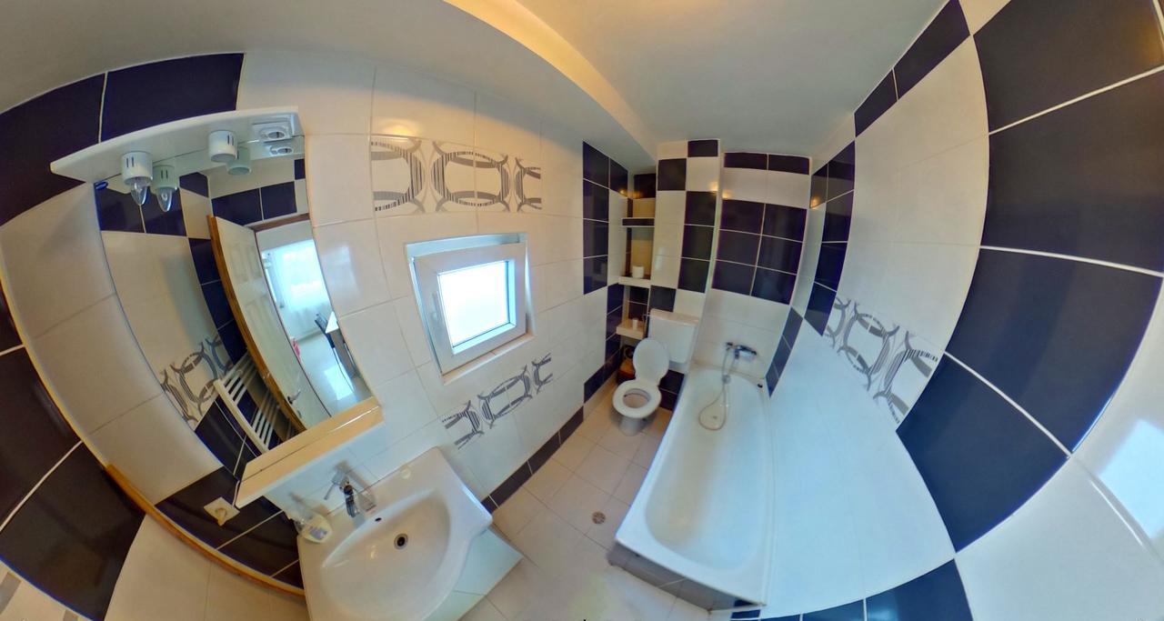 Csikos Apartment Cluj-Napoca Extérieur photo